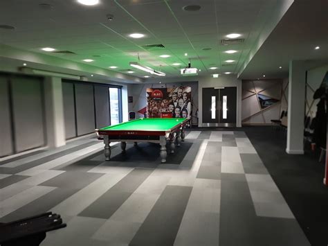 snooker cue suppliers hull area